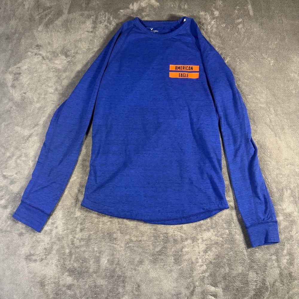 American Eagle men’s S active flex material